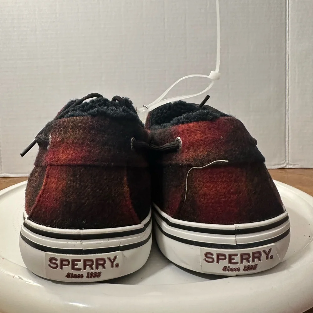 Sperry brand new